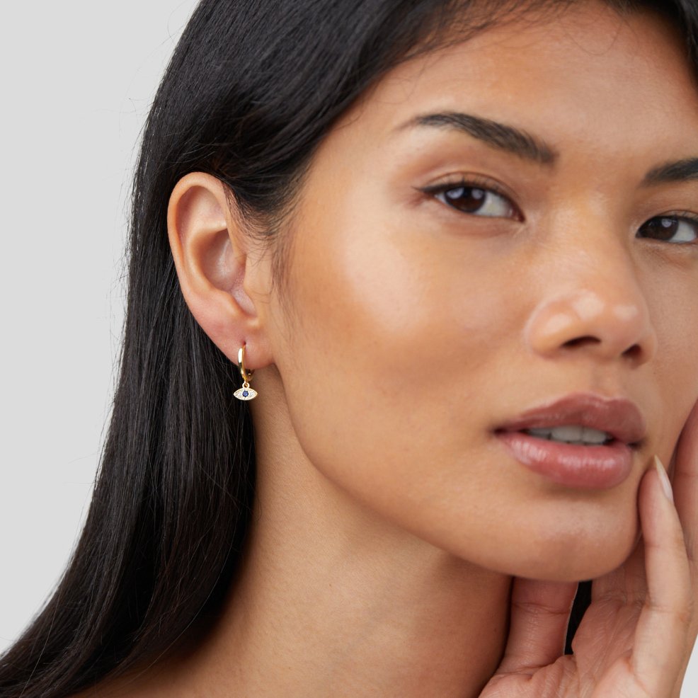 Lei örhängen med ögonmotiv