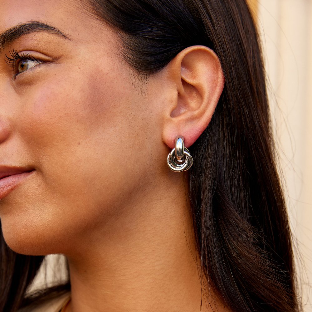 Sofia – Flätade silvercreoler