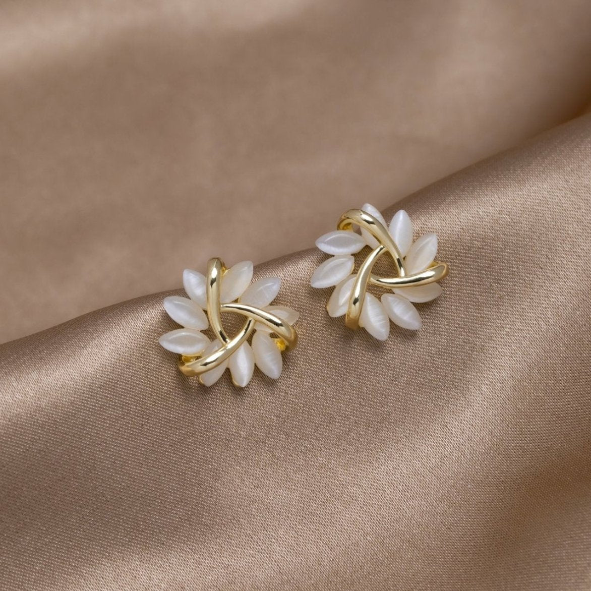 Yulia – set med blom- och hoopörhängen